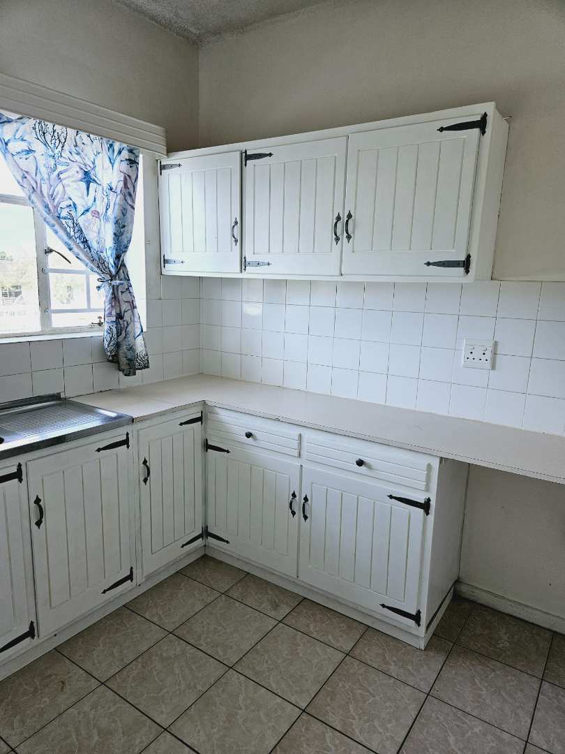 To Let 1 Bedroom Property for Rent in Kabega Park Eastern Cape